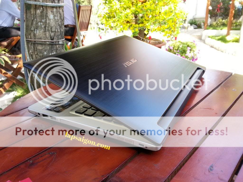 ASUS i5 vỏ nhôm card rời 2G - 2