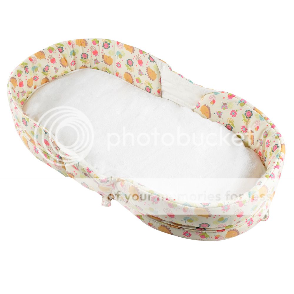 Labebe New Newborn Baby Foldable Portable Cot with Pillow Blanket