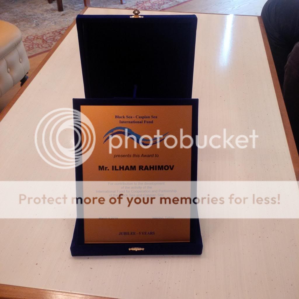 Профессор Ильхам Рагимов удостоен авторитетной международной премии (ФОТО)